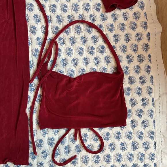 Skirt, halter top, and shrug set brand new - Picture 3 of 6